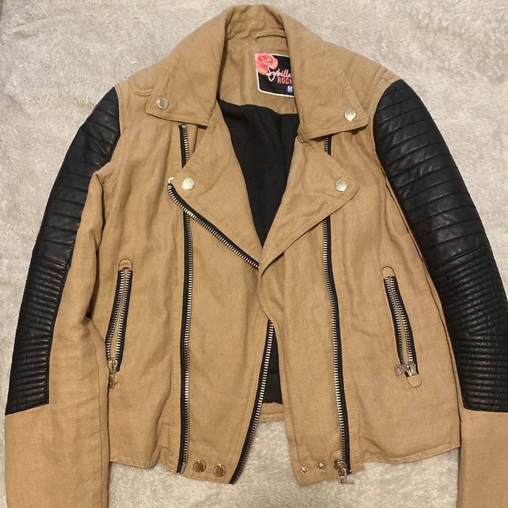 Jacket!